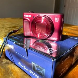 **SOLD** Canon PS SX720 HS